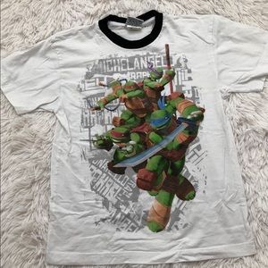 Mutant Ninja Turtles tee size M